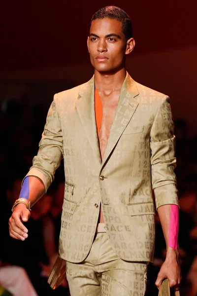 Look 36
